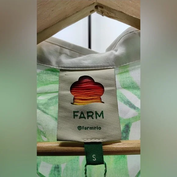 FARM Rio Green Leaf and Blue Bird Blouse - Picture 5 of 6